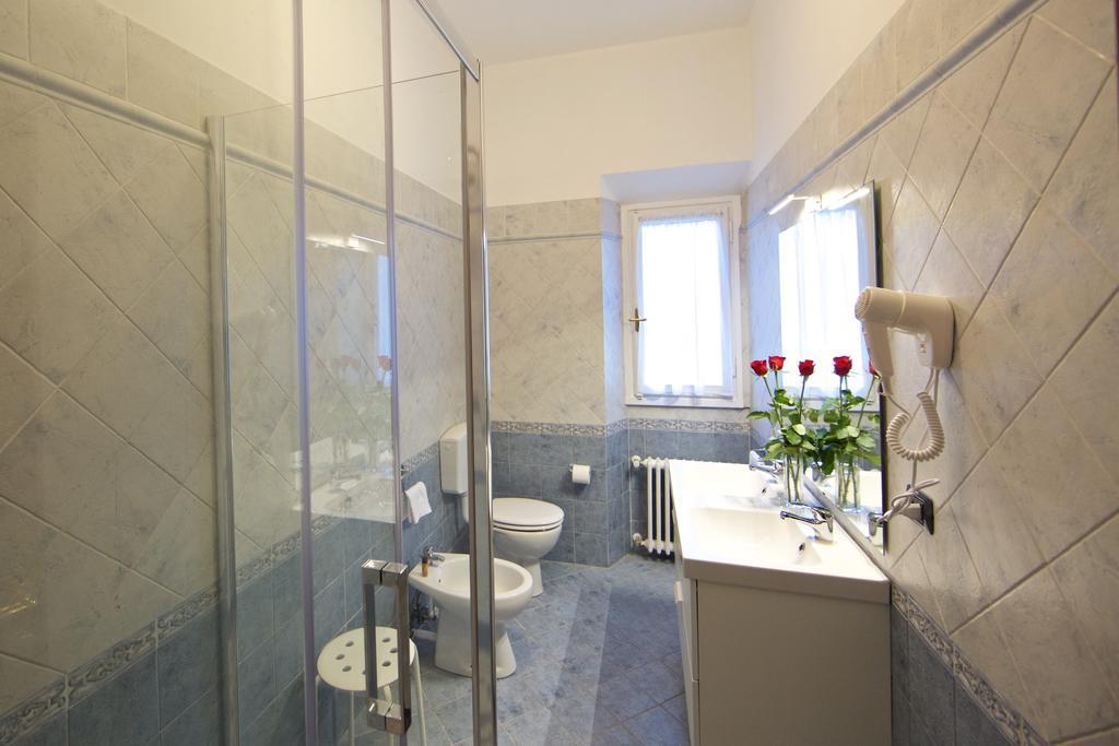 I Cipressi Del Poggio B&B Florence Room photo